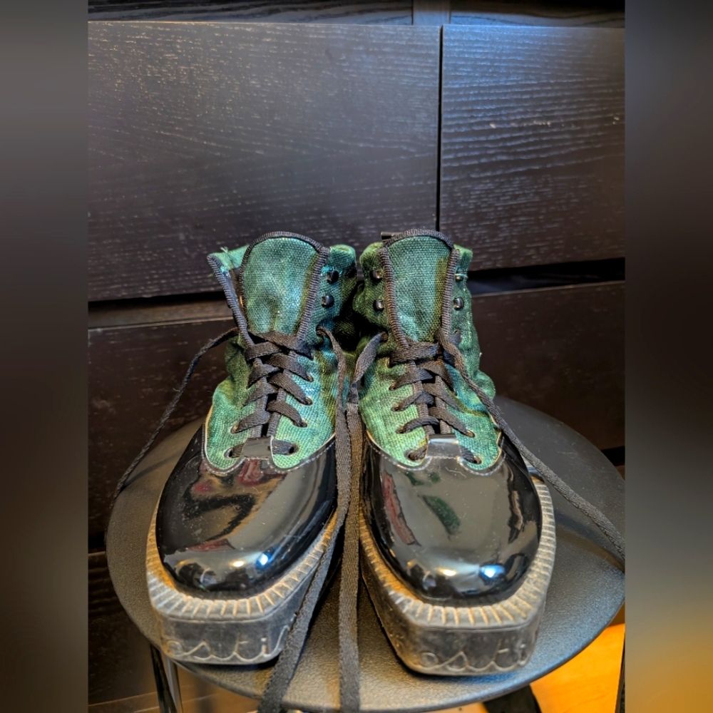 GHOSTIN Dark Green Shoes
